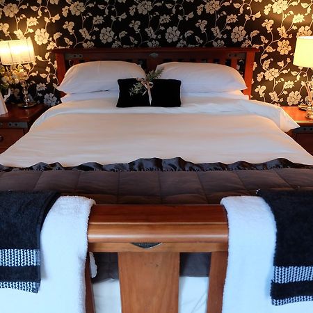 Mt Maude Country Lodge Lake Hawea Buitenkant foto
